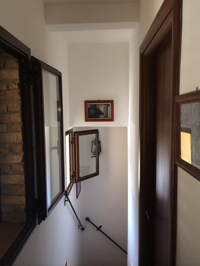 La Bastia Bed & Breakfast Scilla Bagian luar foto