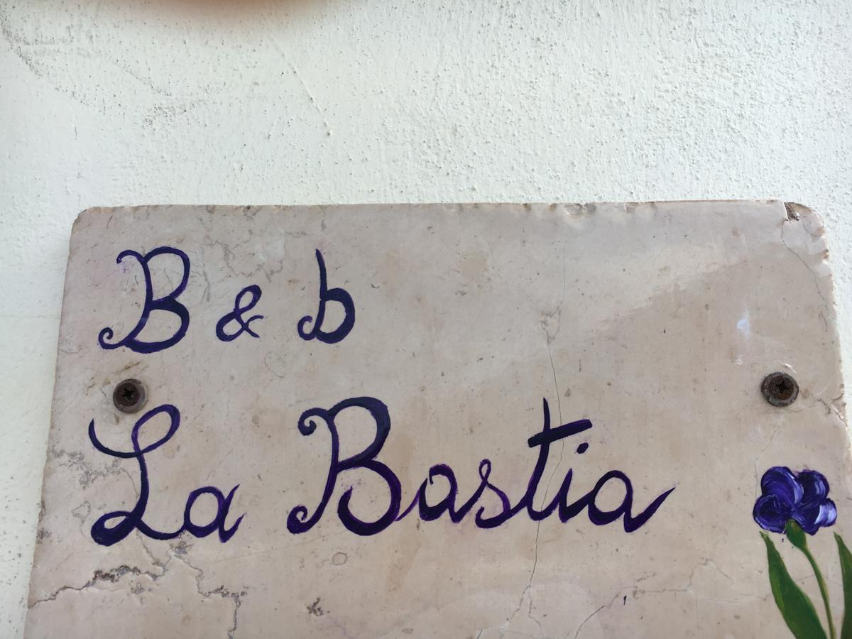 La Bastia Bed & Breakfast Scilla Bagian luar foto